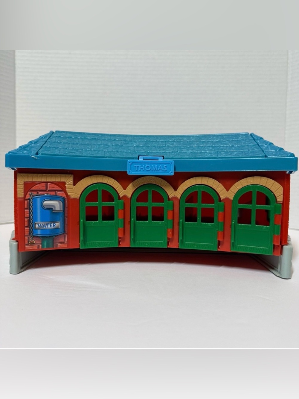 Thomas & Friends 2002 Learning Curve Take Along Roundhouse Carry Case 4 Stall